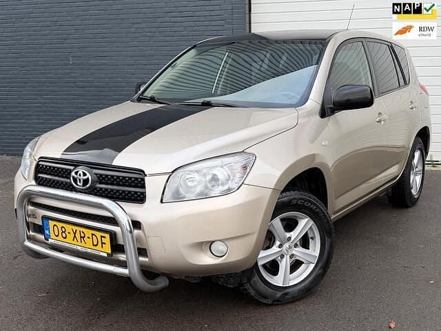 Beige Gebruikt 2007 Toyota RAV4 Sol SUV | € 7.450 (Goede deal) - Afbeelding 1/4