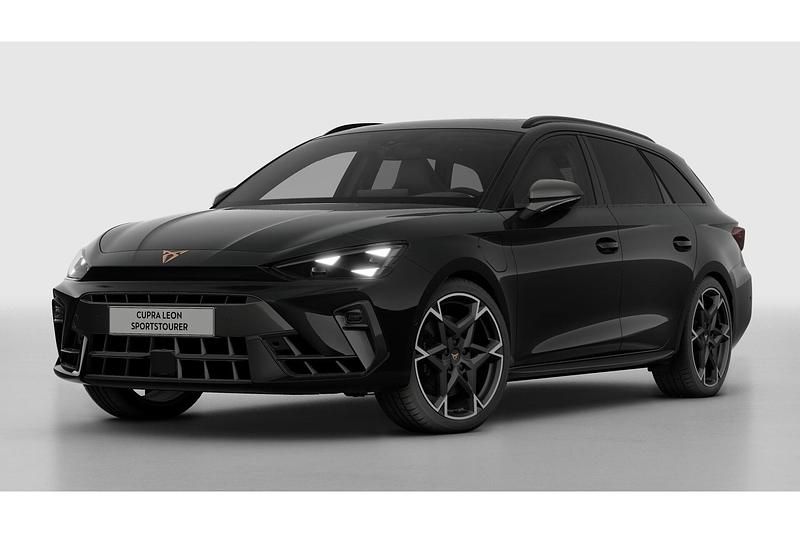 Midnight black Nieuw 2025 Cupra Leon VZ Stationwagen | € 51.532 (Eerlijke prijs) - Afbeelding 1/3