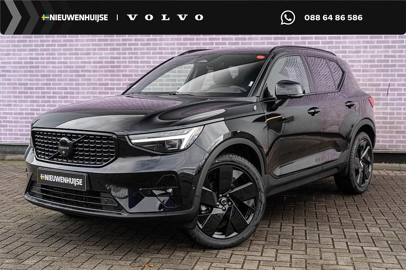 Zwart Occasion 2025 Volvo XC40 Plus SUV | € 45.394 (Duur) - Afbeelding 1/4