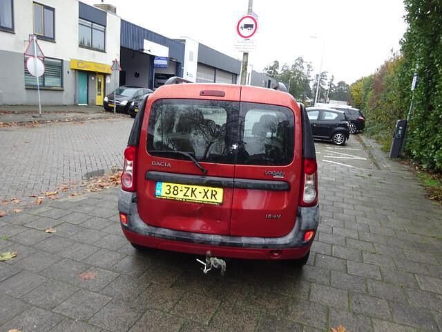 Occasion Dacia Logan MCV Lauréate 105 PK (77 kW) 2008 Rood MPV