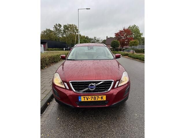 Occasion Volvo XC60 Kinetic 203 PK (149 kW) 2011 Rood SUV