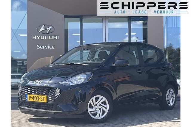 Zwart Gebruikt 2022 Hyundai i10 Comfort Hatchback | € 12.900 (Goede deal) - Afbeelding 1/4