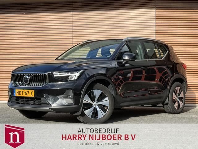 Zwart, metallic lak Gebruikt 2022 Volvo XC40 Plus SUV | € 33.800 (Goede deal) - Afbeelding 1/4