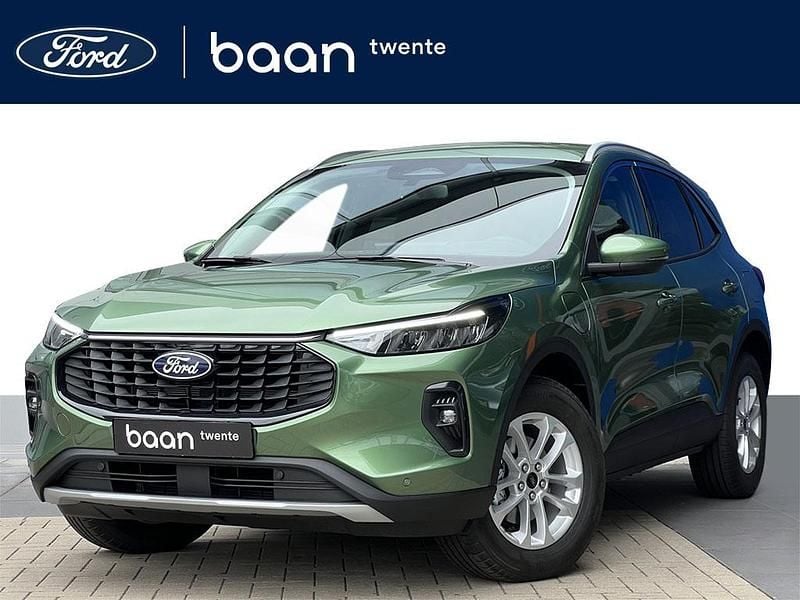 Groen Nieuw 2025 Ford Kuga Titanium SUV | € 38.750 (Super prijs) - Afbeelding 1/4