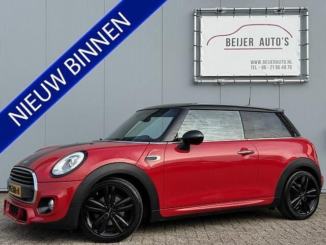 Rood Gebruikt 2017 Mini John Cooper Works Business Hatchback | € 13.495 (Eerlijke prijs) - Afbeelding 1/4