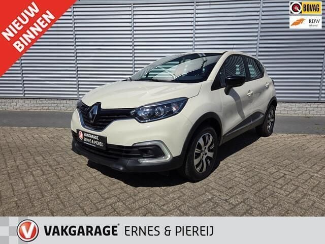 Wit Gebruikt 2017 Renault Captur Zen SUV | € 11.495 (Goede deal) - Afbeelding 1/4