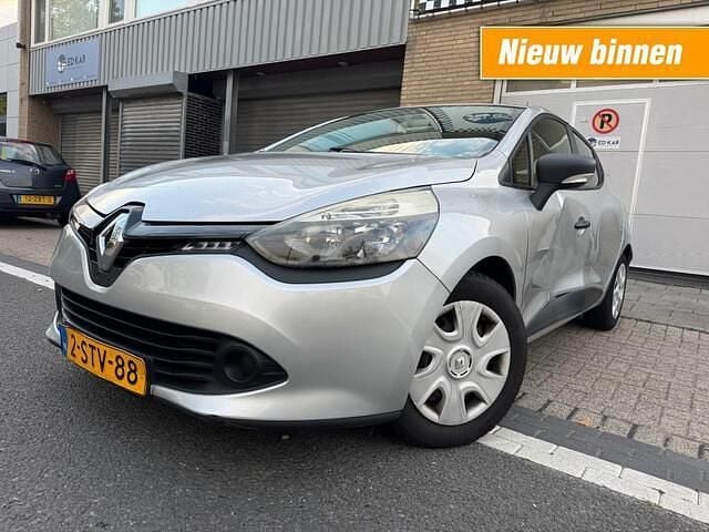 Grijs Gebruikt 2013 Renault Clio IV Authentique Hatchback | € 2.695 (Eerlijke prijs) - Afbeelding 1/4