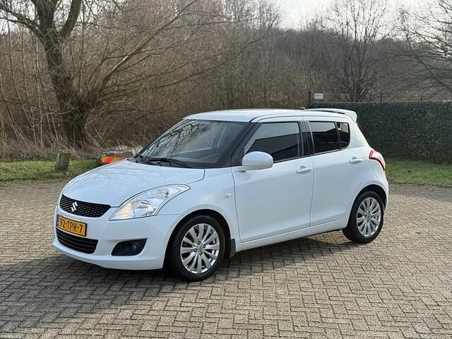 Occasion Suzuki Swift Exclusive 94 PK (69 kW) 2012 Wit Hatchback
