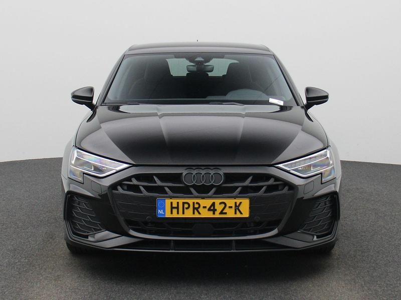 Occasion Audi A3 Sportback e-tron S-Line 204 PK (150 kW) 2025 Zwart (metallic) Hatchback