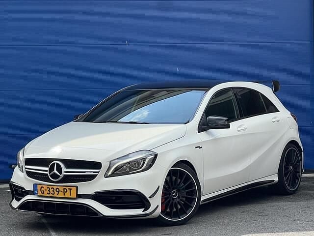 Wit Gebruikt 2017 Mercedes A45 AMG AMG Hatchback | € 27.949 (Goede deal) - Afbeelding 1/4