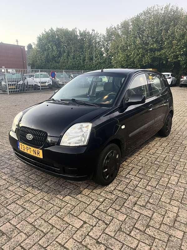 Zwart Occasion 2004 Kia Picanto Hatchback | € 1.100 (Eerlijke prijs) - Afbeelding 1/4