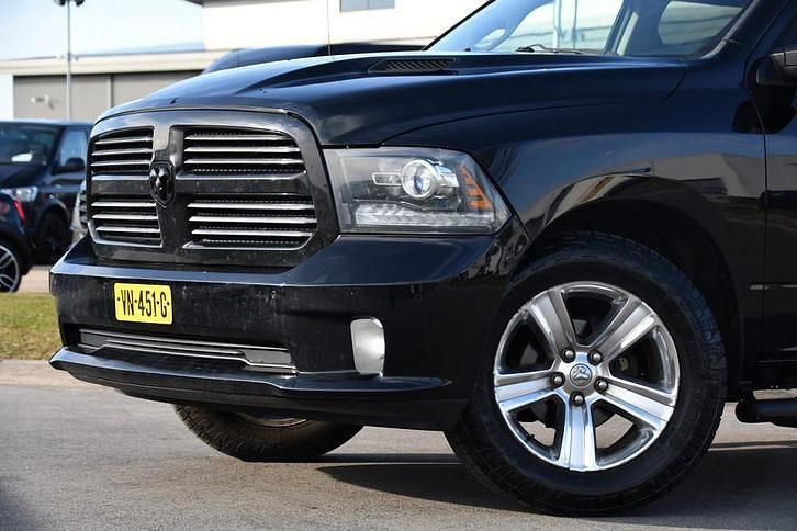 Occasion Dodge Ram 402 PK (295 kW) 2015 Zwart (metallic) Pickup