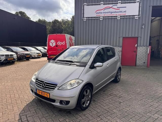 Grijs Gebruikt 2005 Mercedes A150 Classic MPV | € 2.250 (Eerlijke prijs) - Afbeelding 1/4