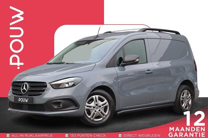 Grijs Gebruikt 2023 Mercedes Citan 113 Van | € 22.450 - Afbeelding 1/4