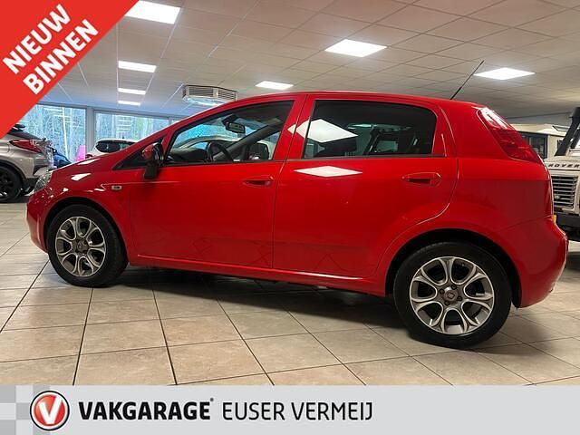 Occasion Fiat Punto Evo 100 PK (73 kW) 2018 Rood Hatchback