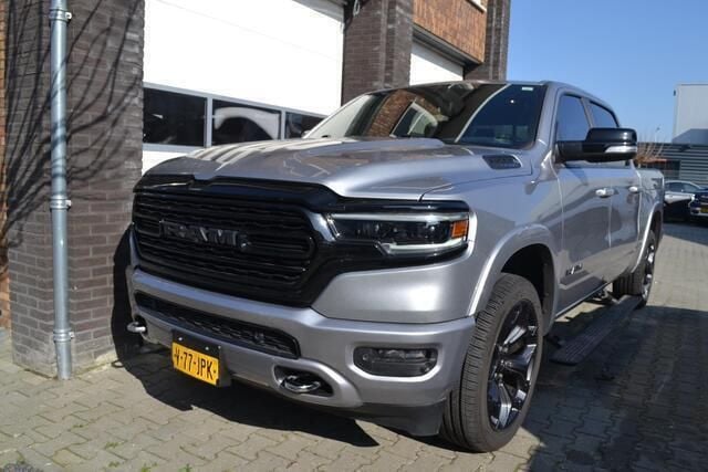 Grijs Gebruikt 2021 Dodge Ram Limited Pickup | € 54.900 (Super prijs) - Afbeelding 1/4