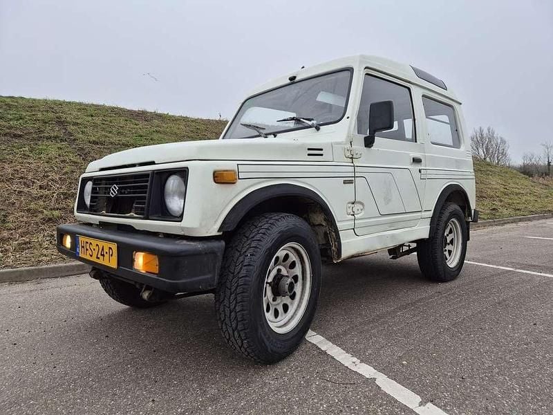Wit Gebruikt 1988 Suzuki Samurai SUV | € 4.950 - Afbeelding 1/4
