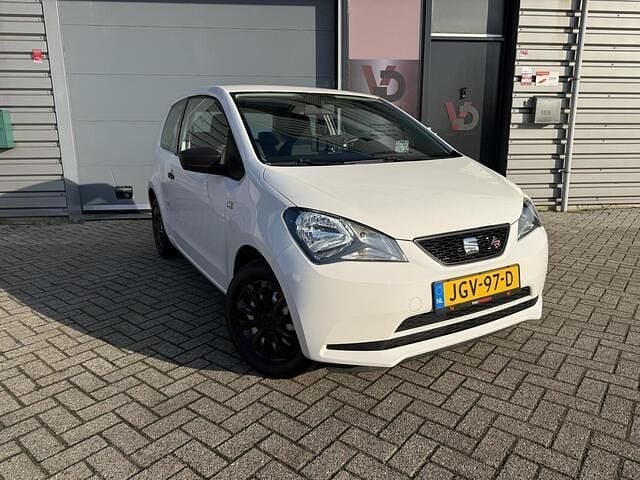 Wit Occasion 2017 VW up! take up! Hatchback | € 4.250 (Goede deal) - Afbeelding 1/4