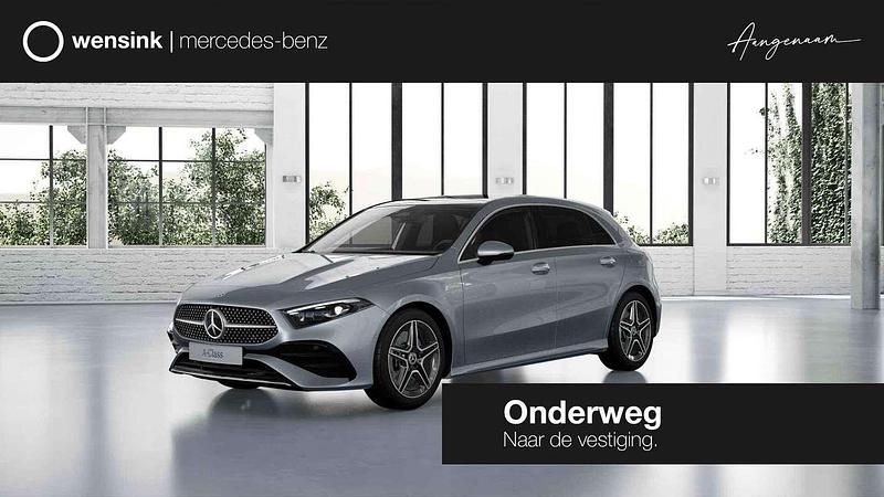 Zilver Nieuw 2025 Mercedes A250 Business Hatchback | € 48.342 (Eerlijke prijs) - Afbeelding 1/3