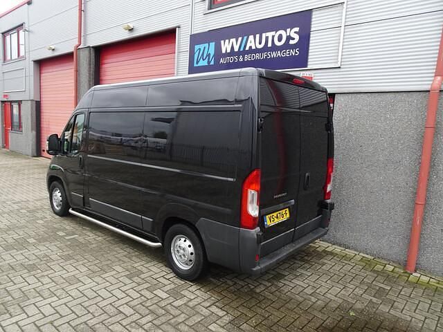 Occasion Peugeot Boxer 111 PK (81 kW) 2016 Zwart Van