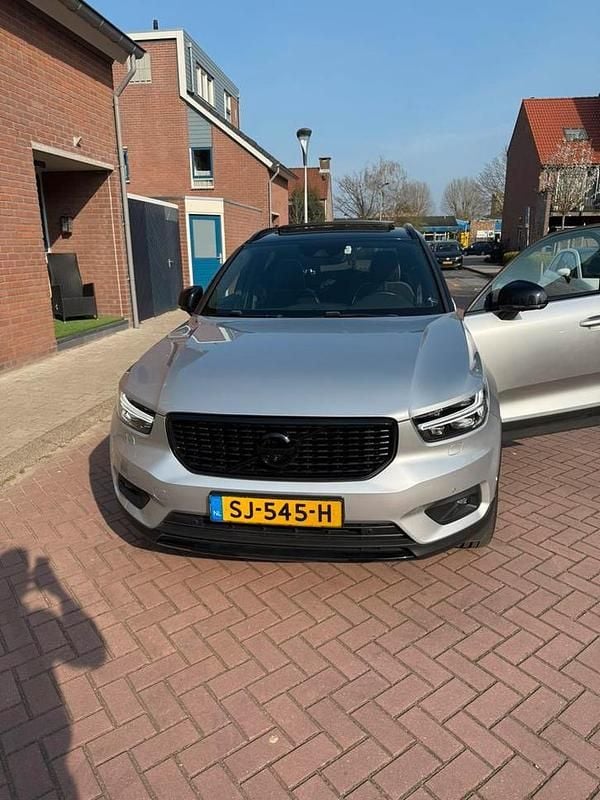 Gebruikt 2018 Volvo XC40 SUV | € 29.500 (Goede deal) - Afbeelding 1/4