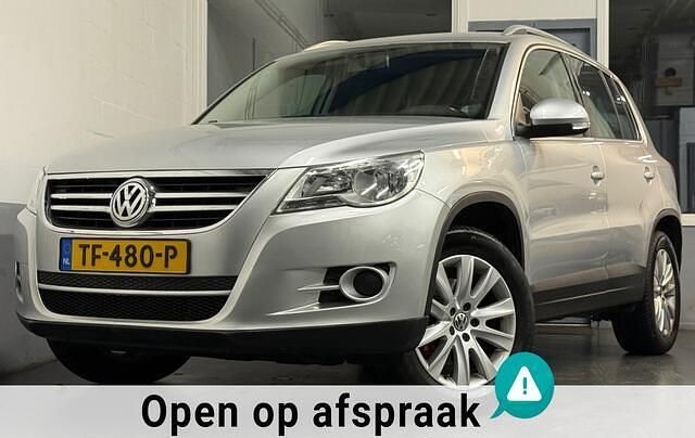Grijs Gebruikt 2009 VW Tiguan Comfortline SUV | € 7.995 (Goede deal) - Afbeelding 1/4
