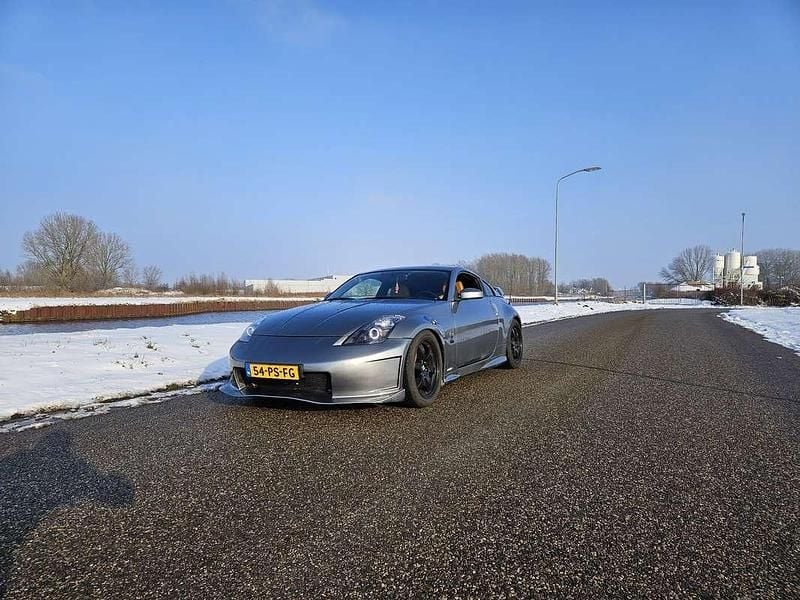 Zilver Occasion 2004 Nissan 350Z Coupé | € 8.950 (Eerlijke prijs) - Afbeelding 1/4