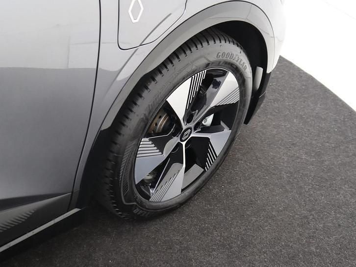 Nieuw Renault Megane E-Tech Equilibre 2025