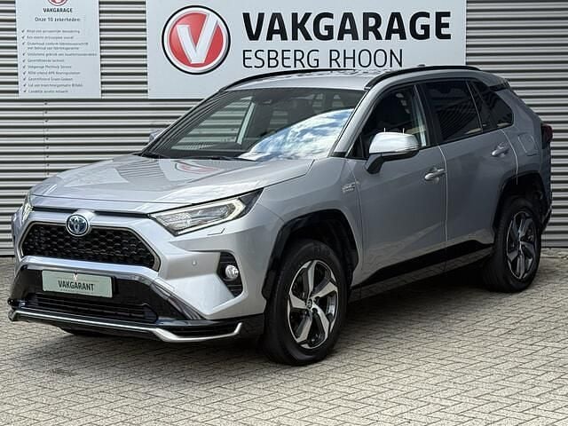 Grijs, metallic lak Gebruikt 2021 Toyota RAV4 Style SUV | € 37.450 (Goede deal) - Afbeelding 1/4