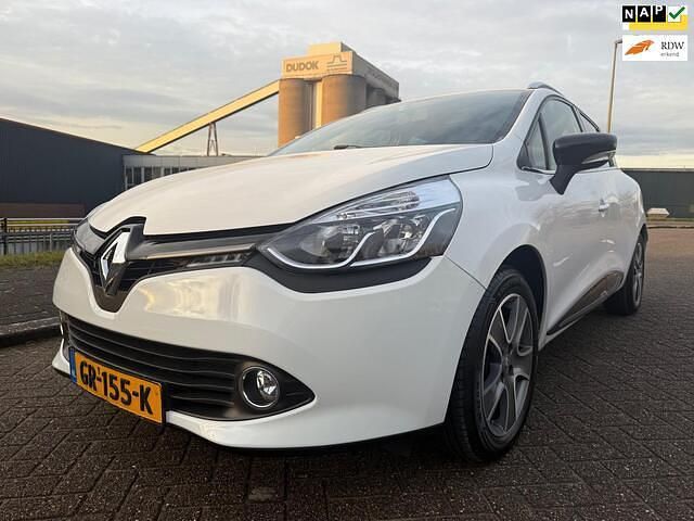 Wit Gebruikt 2015 Renault Clio GrandTour Night&Day Stationwagen | € 5.995 (Eerlijke prijs) - Afbeelding 1/4