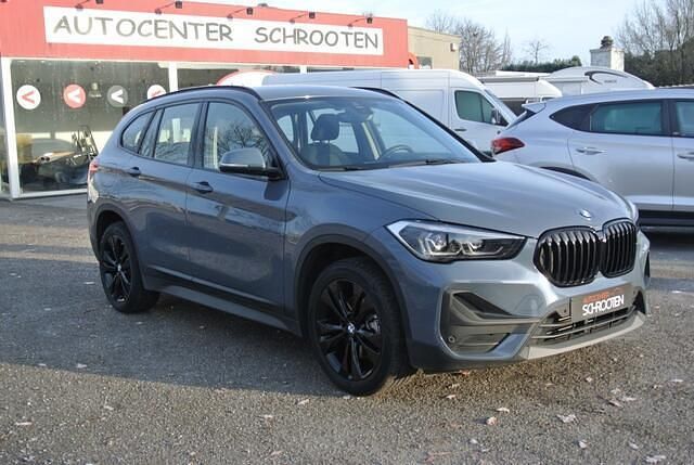 Grijs Gebruikt 2020 BMW X1 SUV | € 22.950 (Goede deal) - Afbeelding 1/4