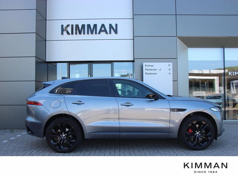 Grijs Gebruikt 2025 Jaguar F-Pace R-Dynamic SUV | € 97.500 - Afbeelding 1/4