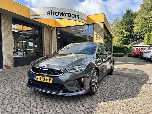 Grijs Gebruikt 2021 Kia Ceed Sportswagon GT-Line Stationwagen | € 16.749 (Eerlijke prijs) - Afbeelding 1/4