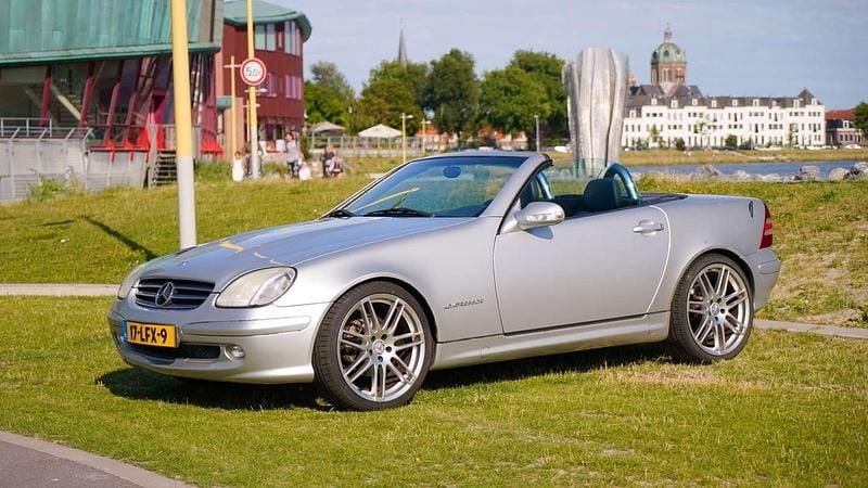 Zilver Gebruikt 2001 Mercedes SLK200 Cabriolet | € 3.000 (Super prijs) - Afbeelding 1/4