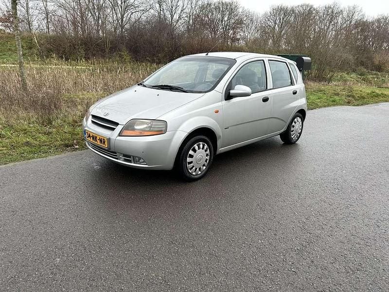 Occasion Chevrolet Kalos 83 PK (61 kW) 2003 Grijs Hatchback