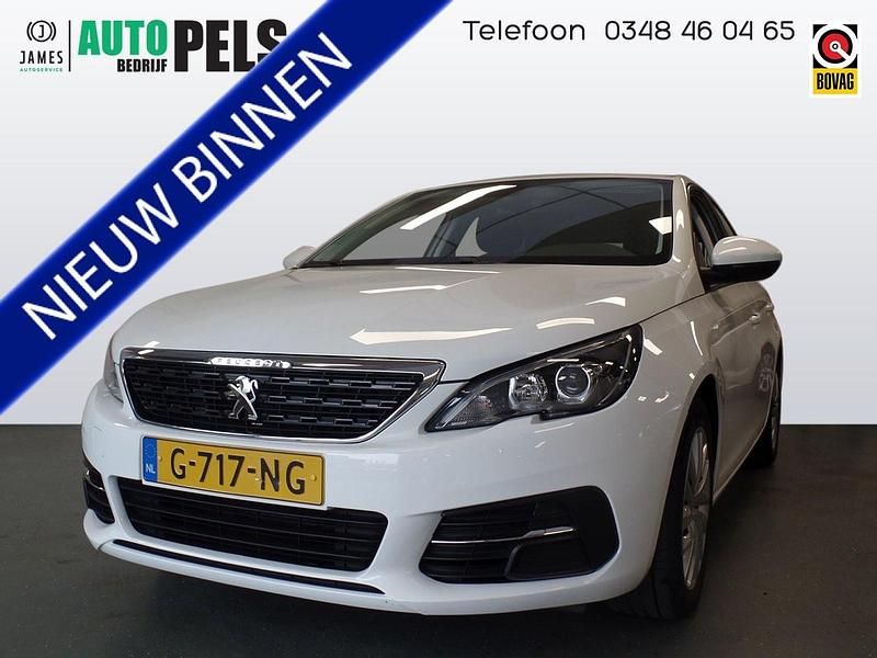 Occasion Peugeot 308 112 PK (82 kW) 2019 Wit Hatchback