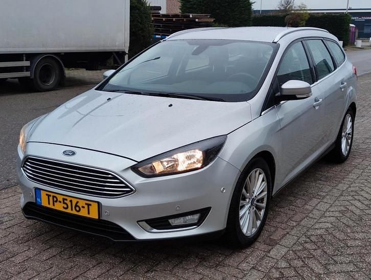 Occasion 2015 Ford Focus Stationwagen | € 7.450 (Super prijs) - Afbeelding 1/4