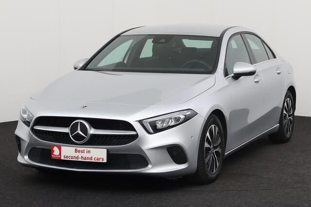 Occasion Mercedes A180 116 PK (85 kW) 2022 Zilver Sedan