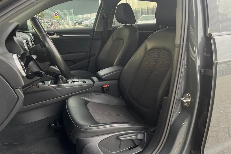 Occasion Audi A3 Sportback Design 150 PK (110 kW) 2016 Grijs Hatchback