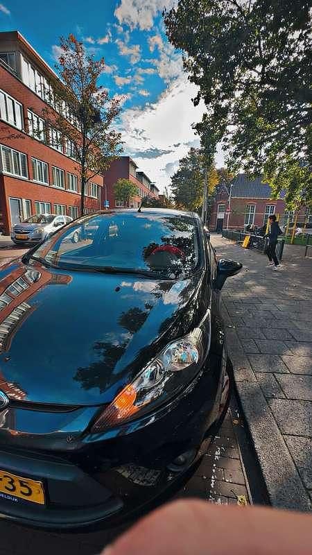 Zwart Gebruikt 2010 Ford Fiesta Trend Hatchback | € 2.550 (Eerlijke prijs) - Afbeelding 1/4