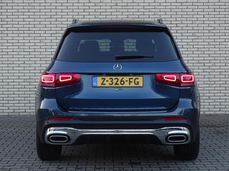 Occasion Mercedes GLB200 AMG line 165 PK (121 kW) 2024 Blauw (metallic) SUV