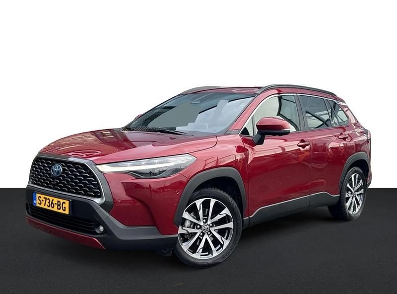 Rood Occasion 2023 Toyota Corolla Cross Edition SUV | € 33.749 (Eerlijke prijs) - Afbeelding 1/4