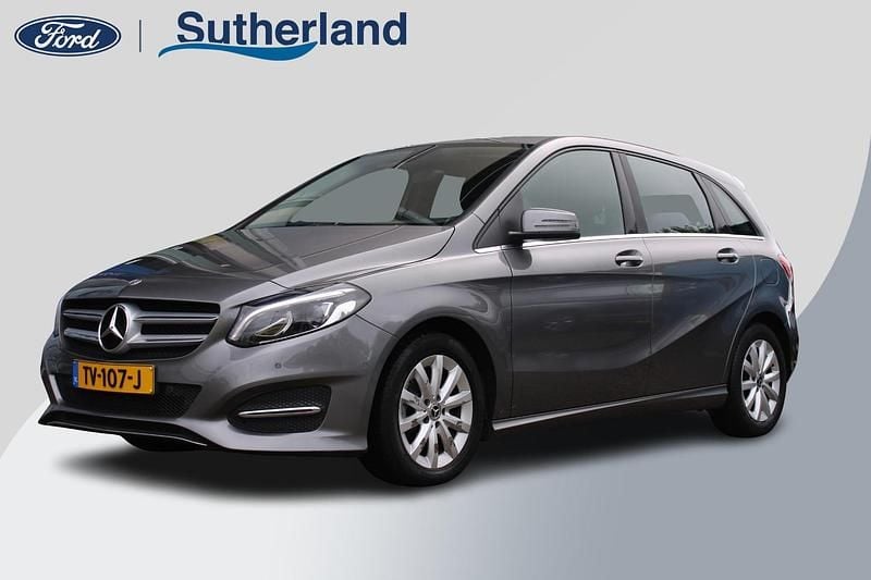 Grijs Gebruikt 2018 Mercedes B180 Ambition MPV | € 17.900 (Eerlijke prijs) - Afbeelding 1/4