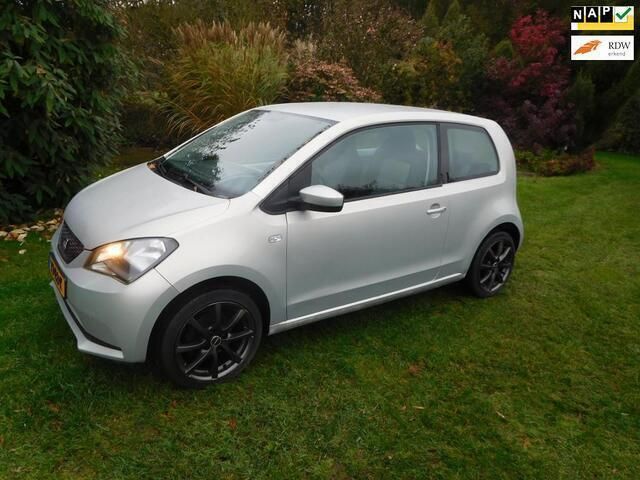 Grijs Gebruikt 2013 Seat Mii Reference Hatchback | € 5.950 (Eerlijke prijs) - Afbeelding 1/4