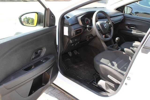 Occasion Dacia Sandero Essentiel 101 PK (74 kW) 2022 Wit Hatchback
