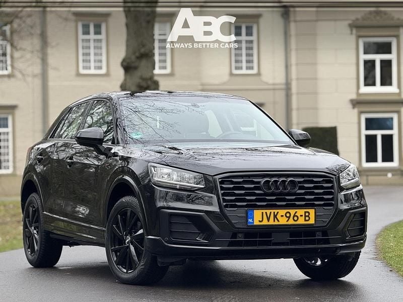Zwart Occasion 2020 Audi Q2 S-Line SUV | € 24.950 (Goede deal) - Afbeelding 1/4