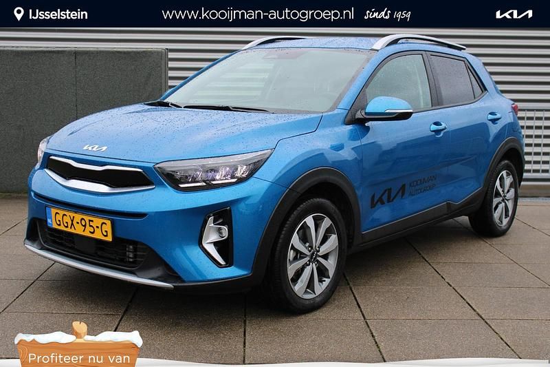 Blauw Occasion 2024 Kia Stonic GT-Line SUV | € 24.500 (Eerlijke prijs) - Afbeelding 1/4