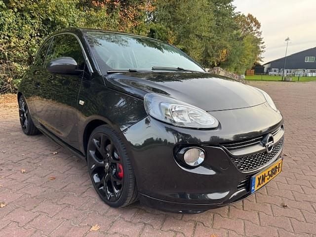 Zwart Gebruikt 2015 Opel Adam Rocks S Hatchback | € 10.900 (Iets duurder) - Afbeelding 1/4