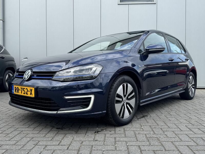 Blauw Gebruikt 2016 VW Golf VII GTE Hatchback | € 17.930 (Eerlijke prijs) - Afbeelding 1/4