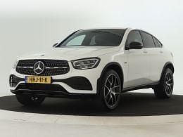 Wit Gebruikt 2021 Mercedes GLC300 AMG line Coupé | € 48.945 (Super prijs) - Afbeelding 1/3